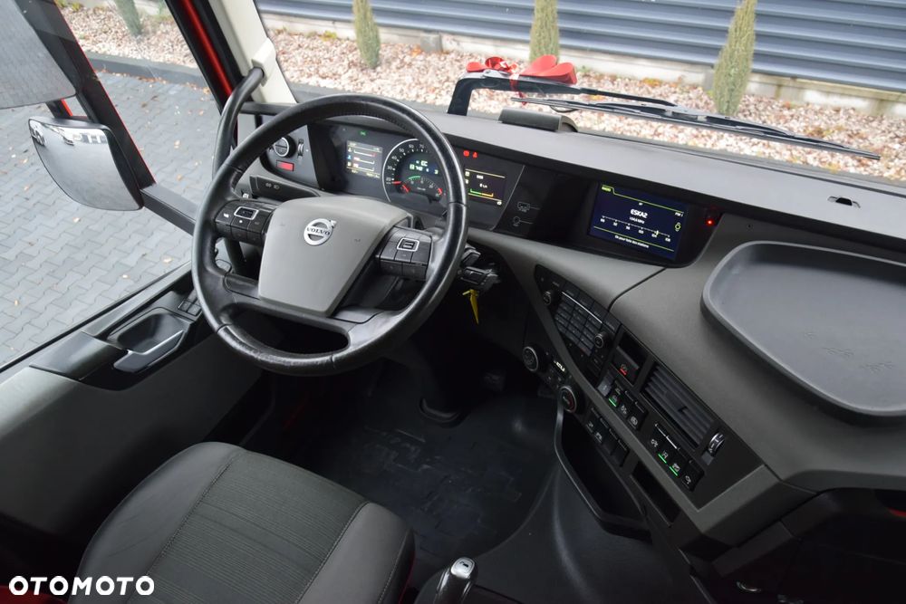 Volvo FH500 / FULL ADR / HYDRAULIKA / EURO 6 / ACC / LEDY / ALUFELGI / SERWISOWANY / SPROWADZONY - 26
