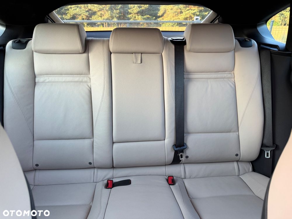 BMW X6 - 31