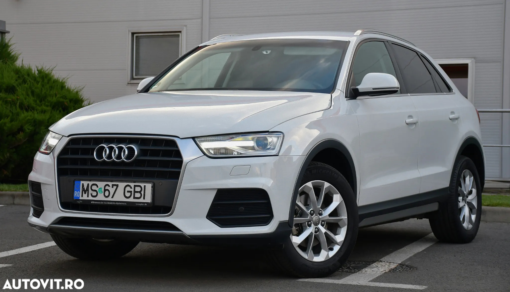 Audi Q3 2.0 TDI Quattro Stronic Design - 12