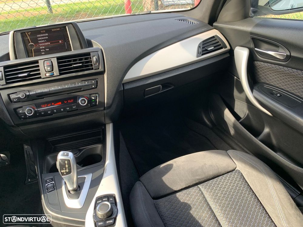 BMW 118 dA Pack M - 23