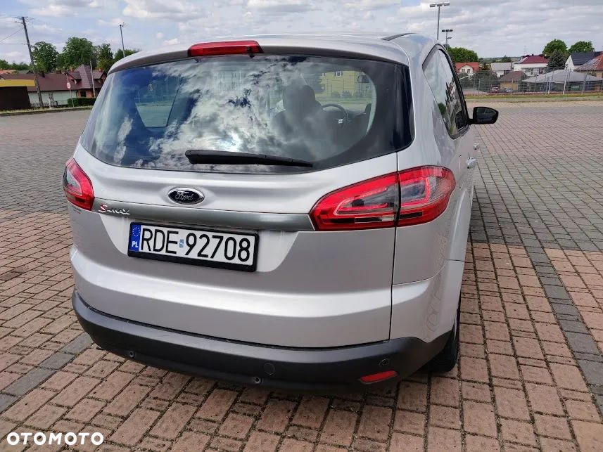 Ford S-Max - 9