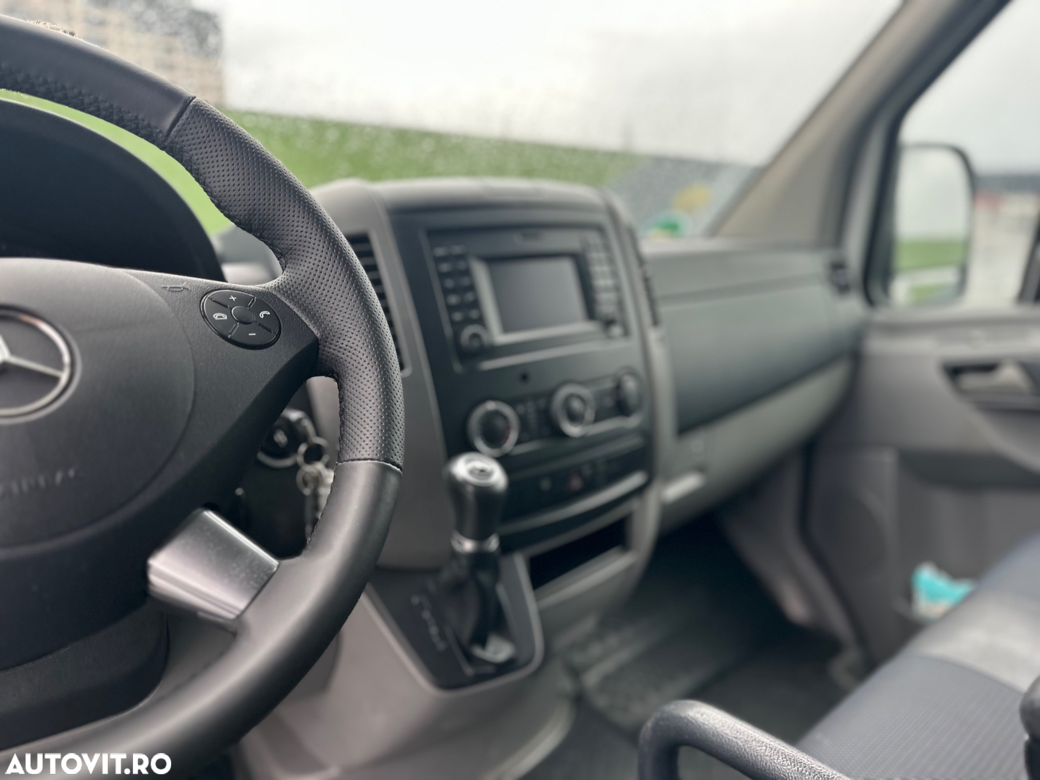 Mercedes-Benz Sprinter 319 CDI (BlueTec) 906.231 7G-TRONIC Plus - 14