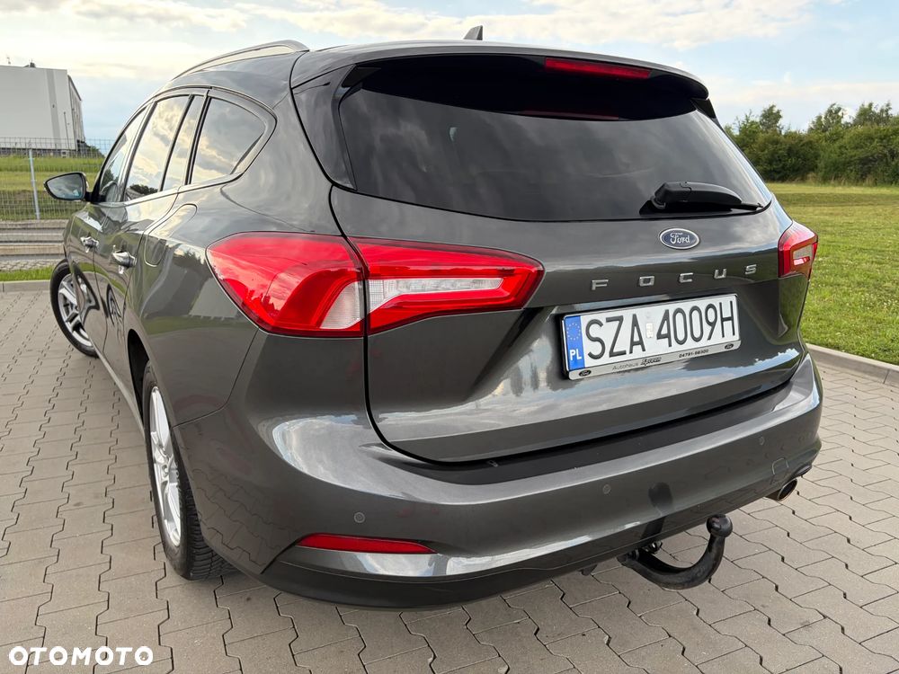 Ford Focus 1.5 EcoBlue Start-Stopp-System TITANIUM DESIGN - 15
