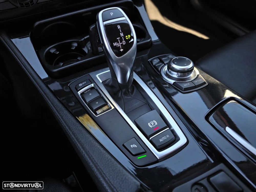 BMW 520 d Auto - 15
