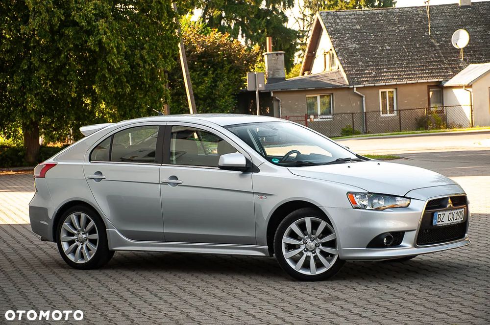 Mitsubishi Lancer 1.8 Intense - 5