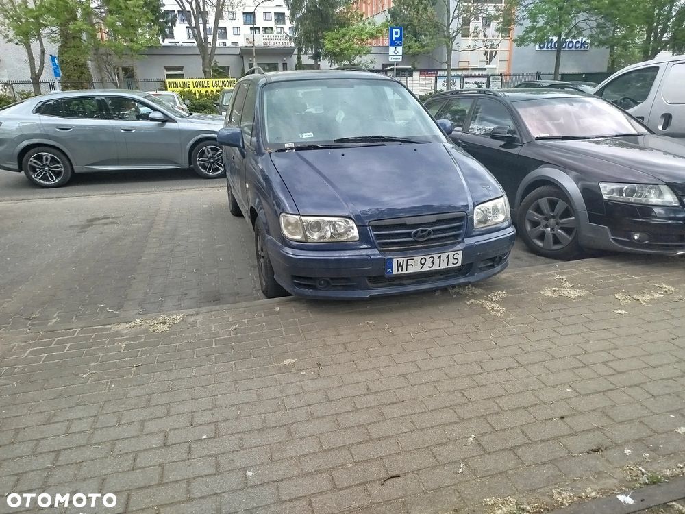 Hyundai Trajet 2.0 CRDi GLS - 2