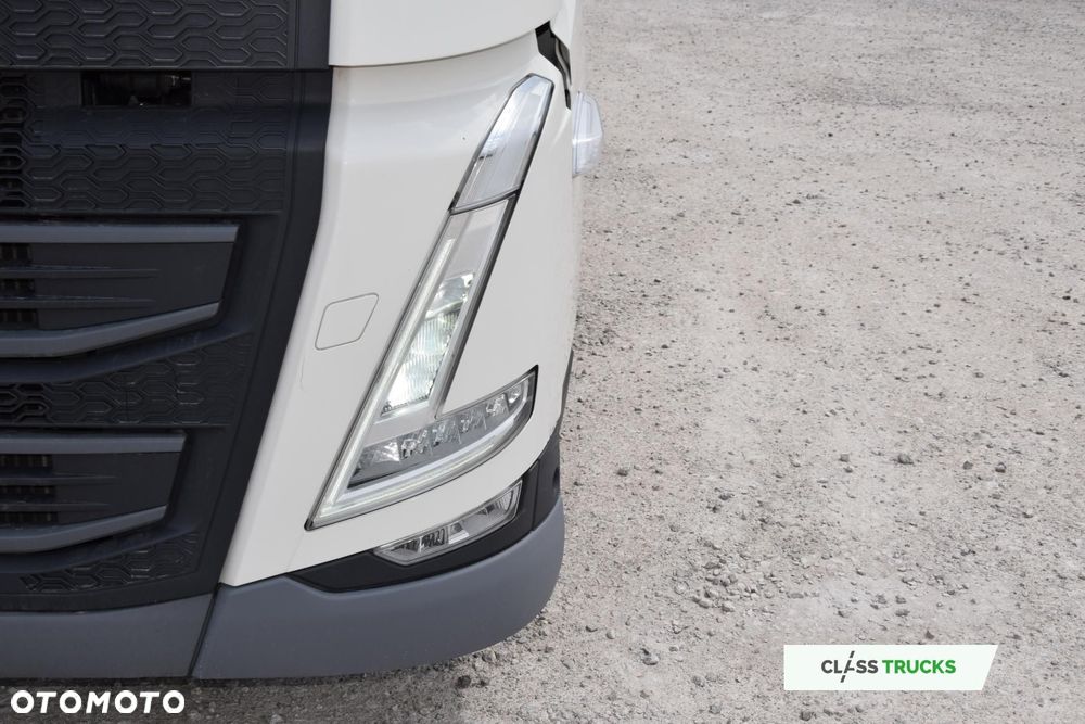 Volvo FH 460 Globetrotter XL Mega i-Save - 7