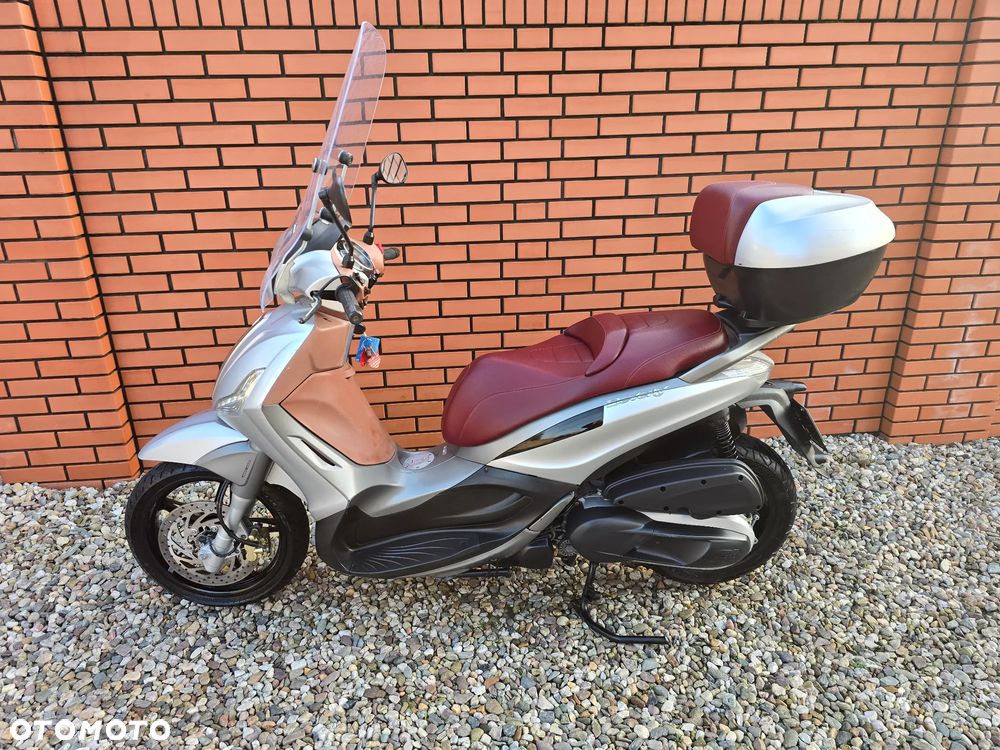 Piaggio Beverly - 4