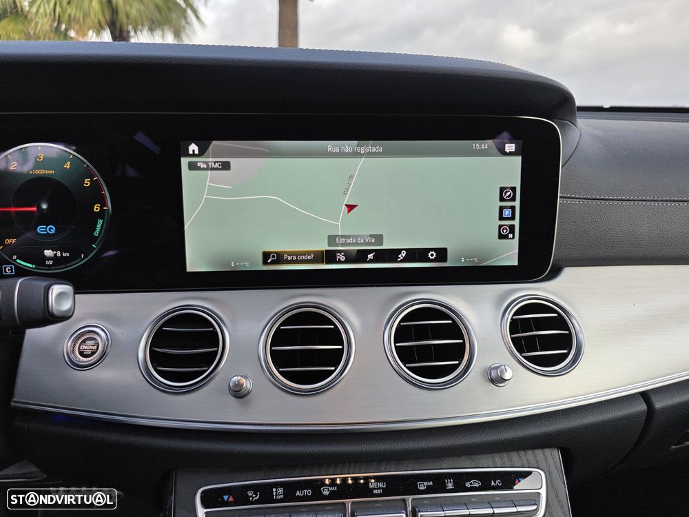 Mercedes-Benz E 300 de 9G-TRONIC AMG Line - 26