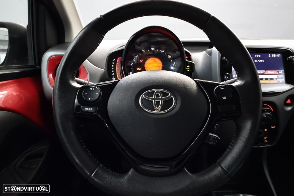 Toyota Aygo 1.0 X-Play+X-Touch - 15