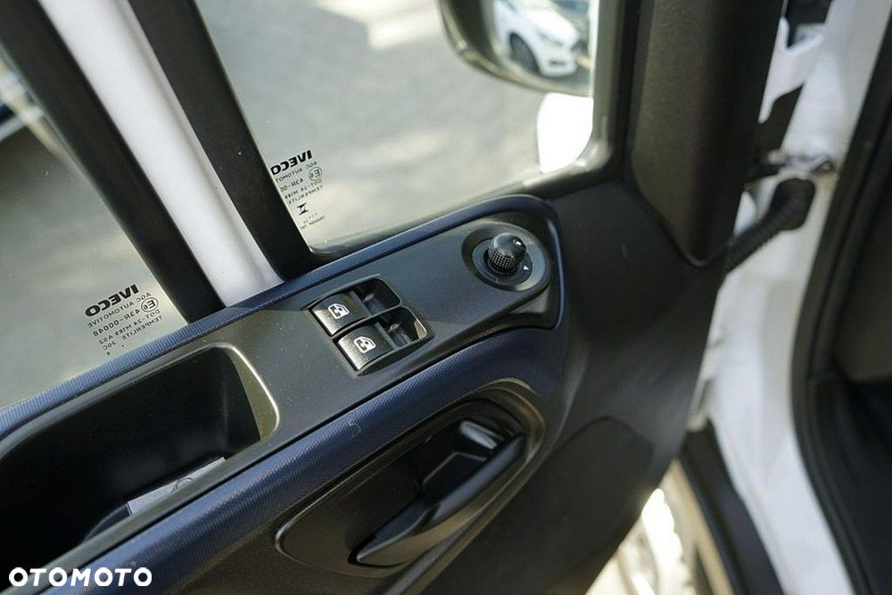 Iveco Daily 35S14 - 17