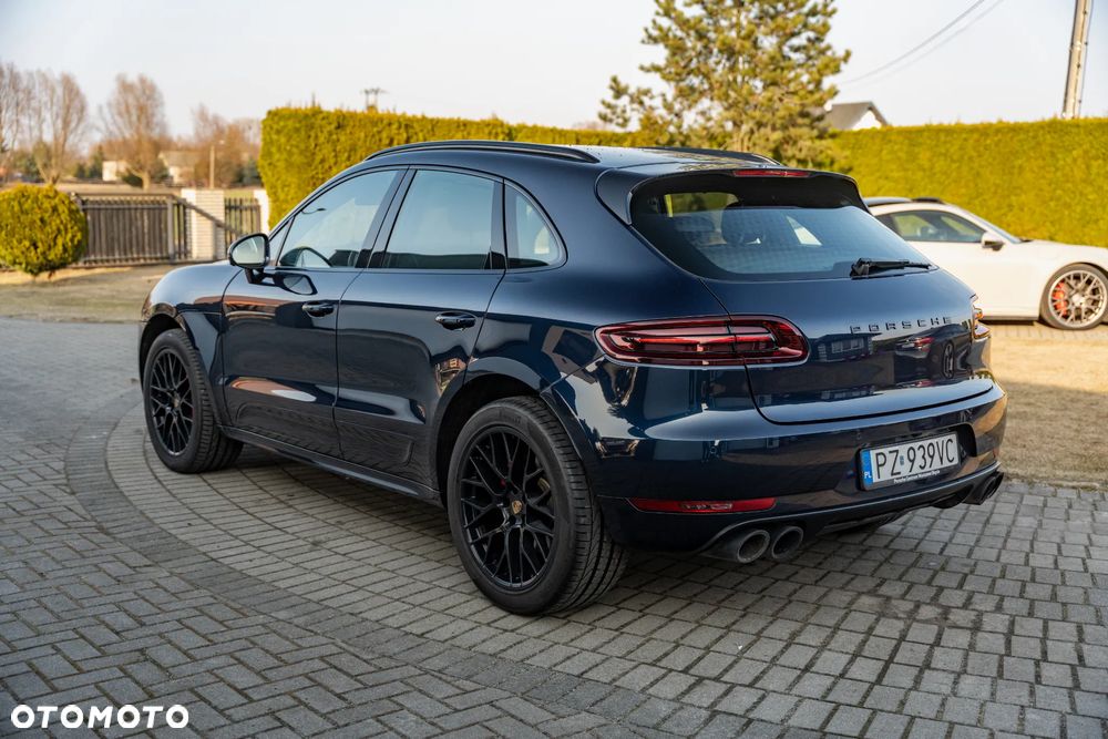 Porsche Macan - 4