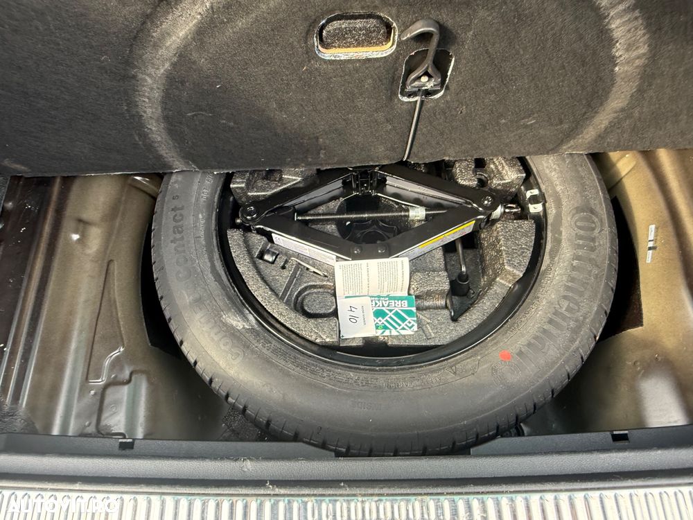 Skoda Superb 2.0 TDI DSG Active - 38