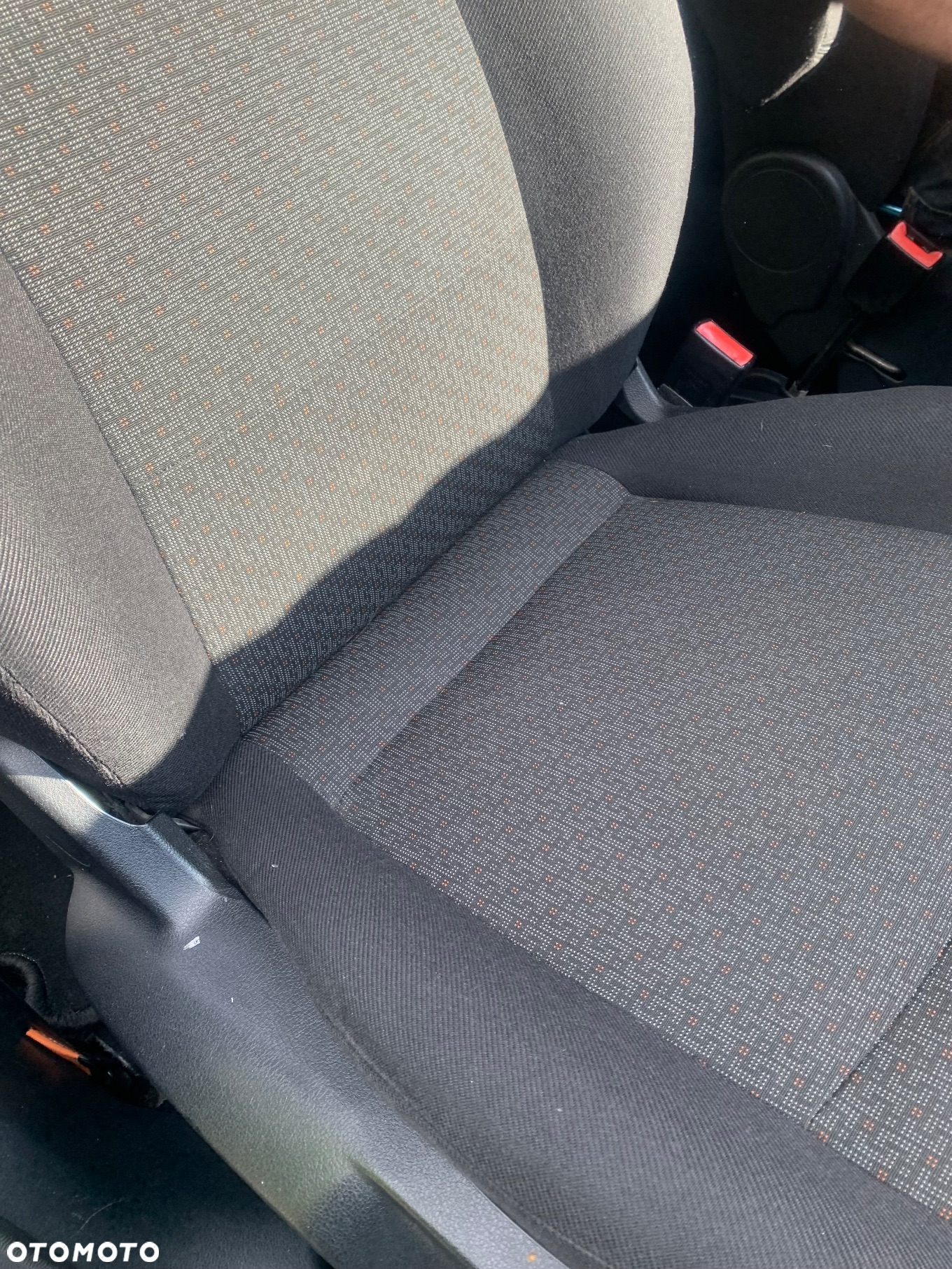 Ford Galaxy 2.0 TDCi Ambiente - 15