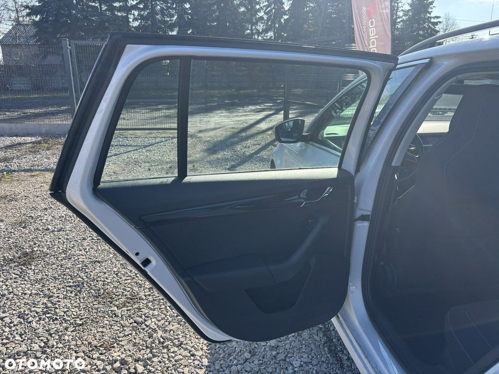 Skoda Octavia - 25