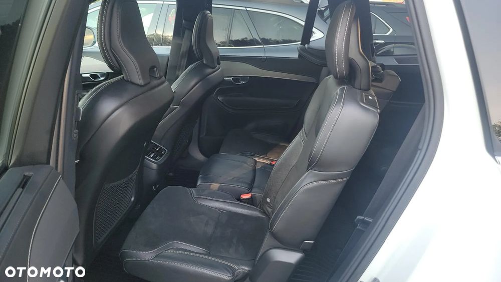 Volvo XC 90 - 13