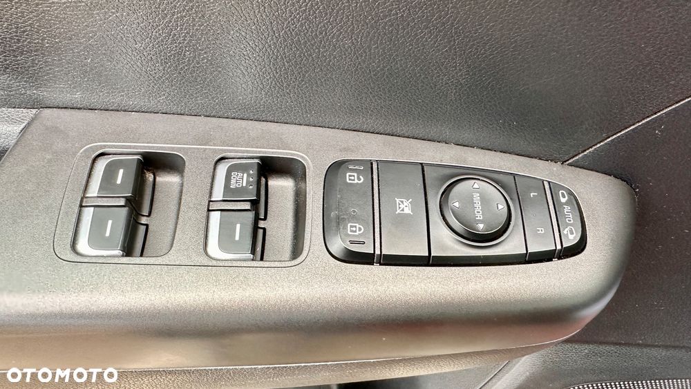 Kia Sportage 1.6 GDI L Business Line Plus 2WD - 18