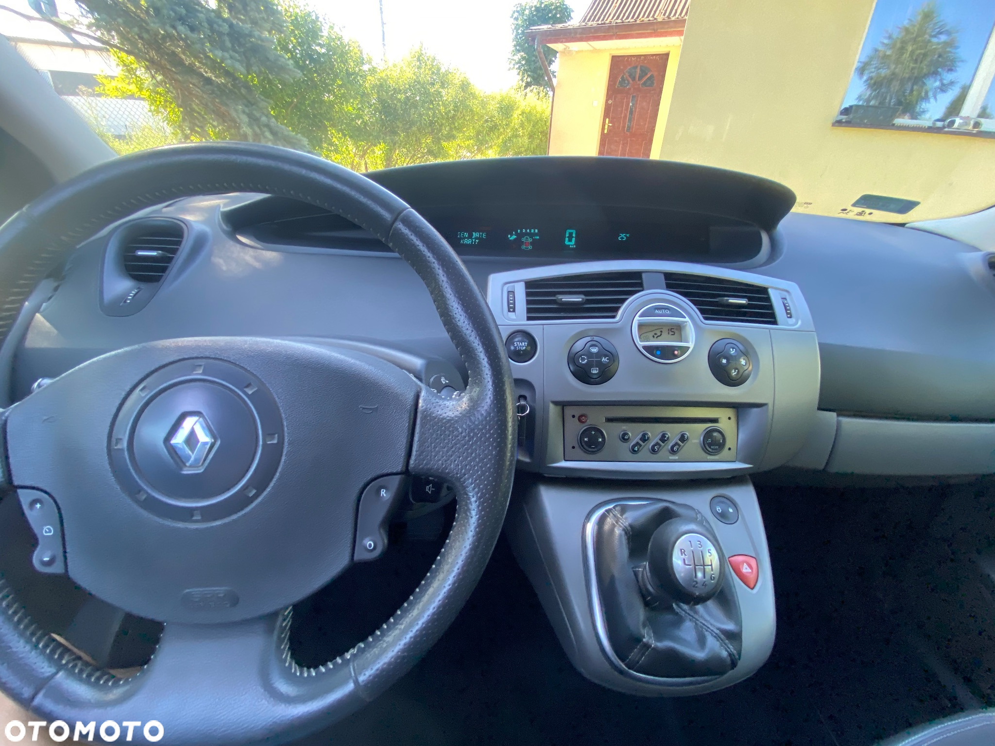 Renault Scenic - 20