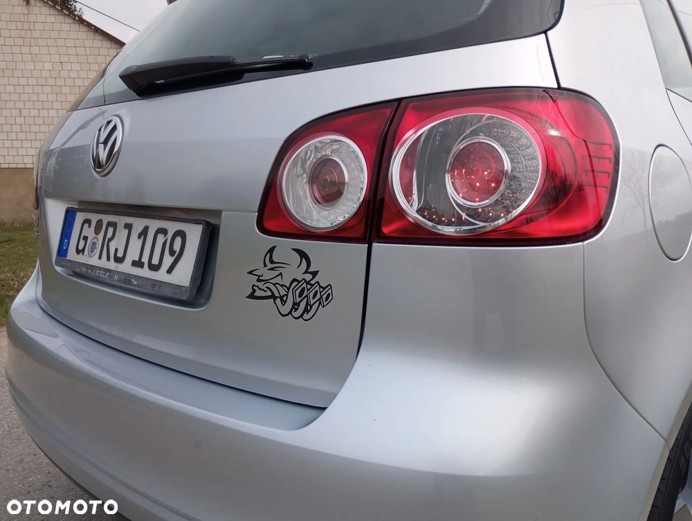 Volkswagen Golf - 17