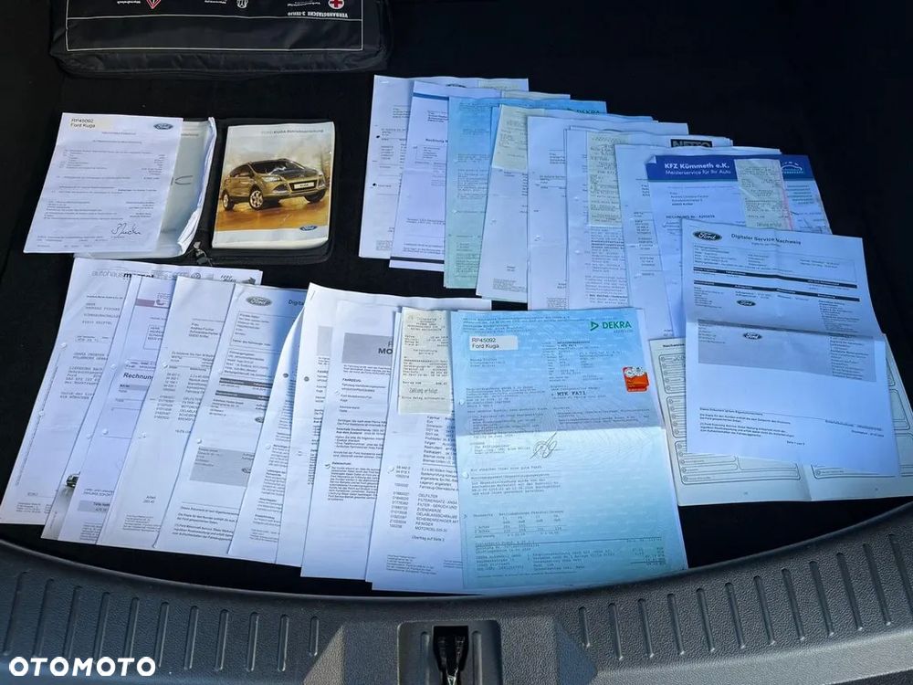 Ford Kuga 1.6 EcoBoost 2x4 Titanium - 7