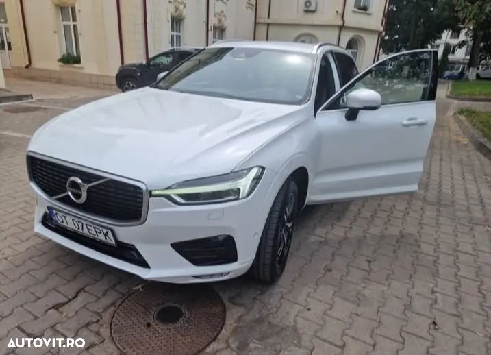 Volvo XC 60 D4 AWD R-Design - 9