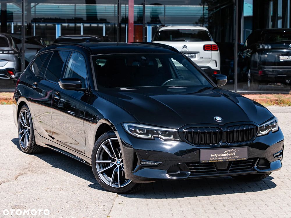 BMW Seria 3 320d Sport Line Shadow - 4