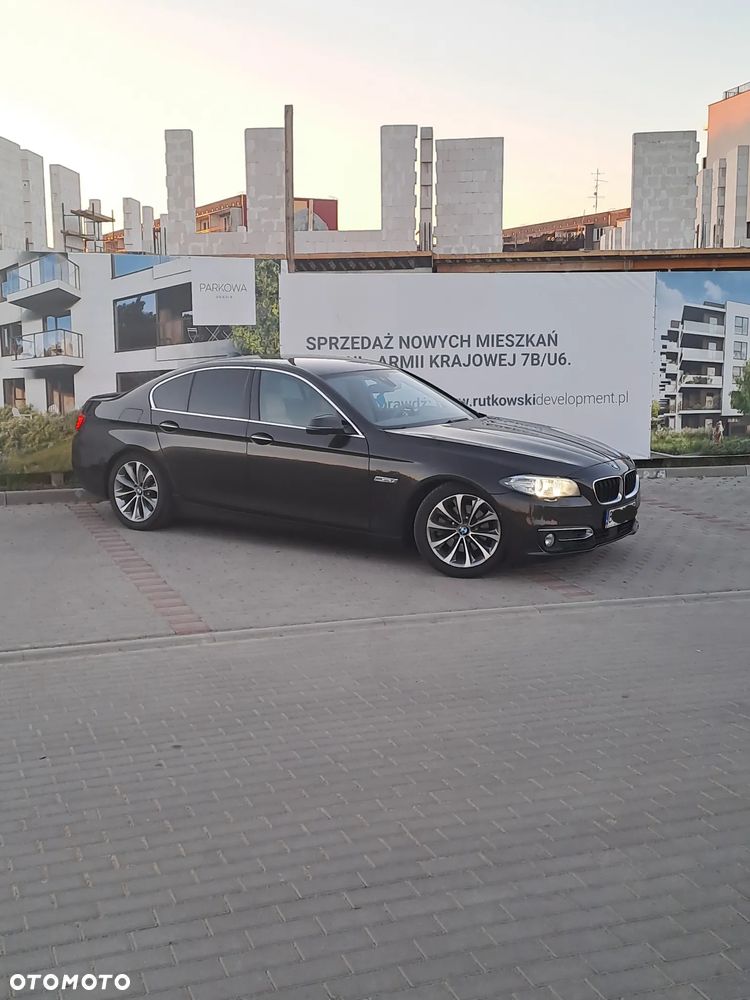 BMW Seria 5 520d xDrive Modern Line - 1