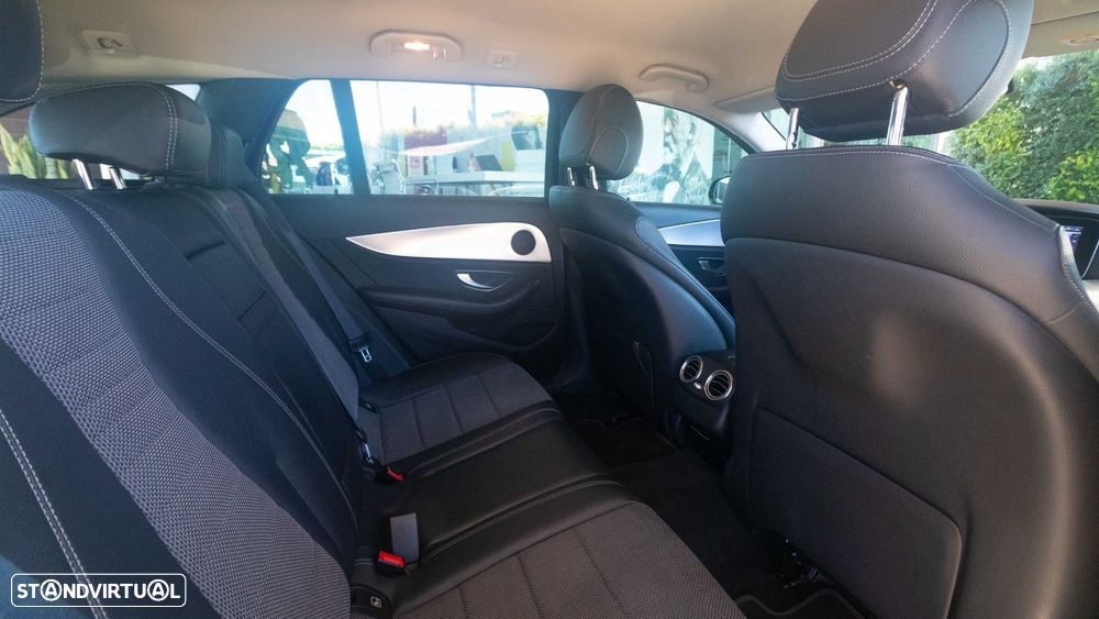 Mercedes-Benz E 220 d Avantgarde - 12
