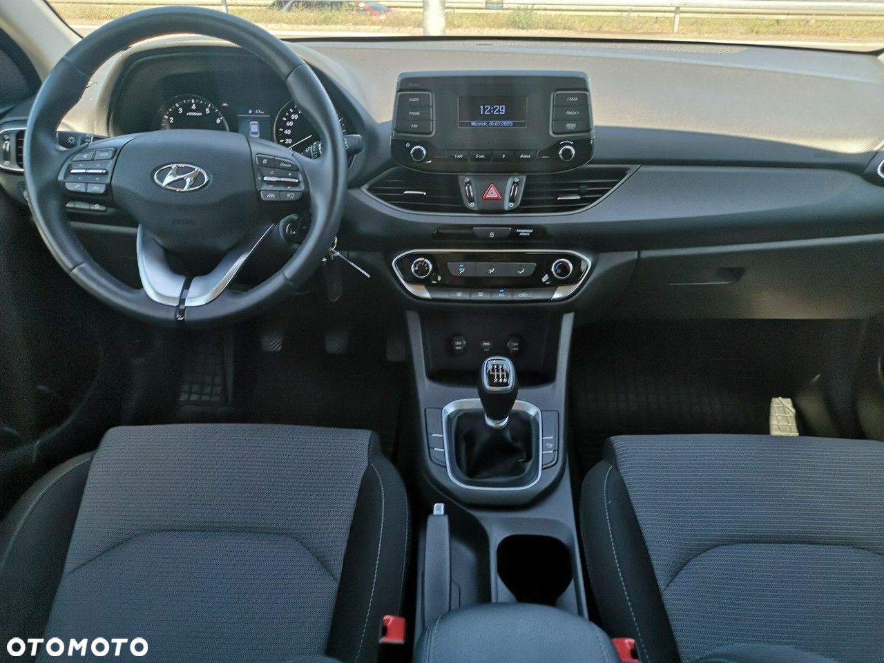 Hyundai i30 1.5 DPI Modern - 30
