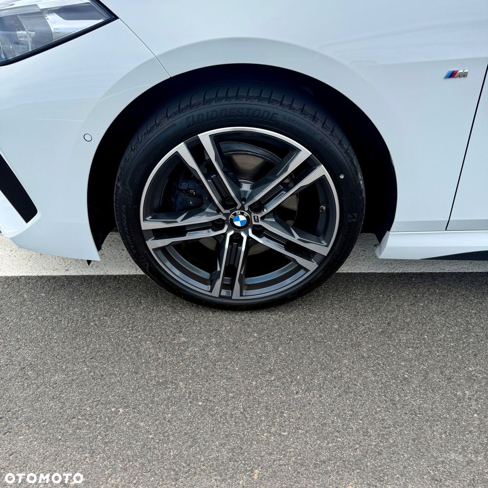 BMW Seria 2 218i - 12