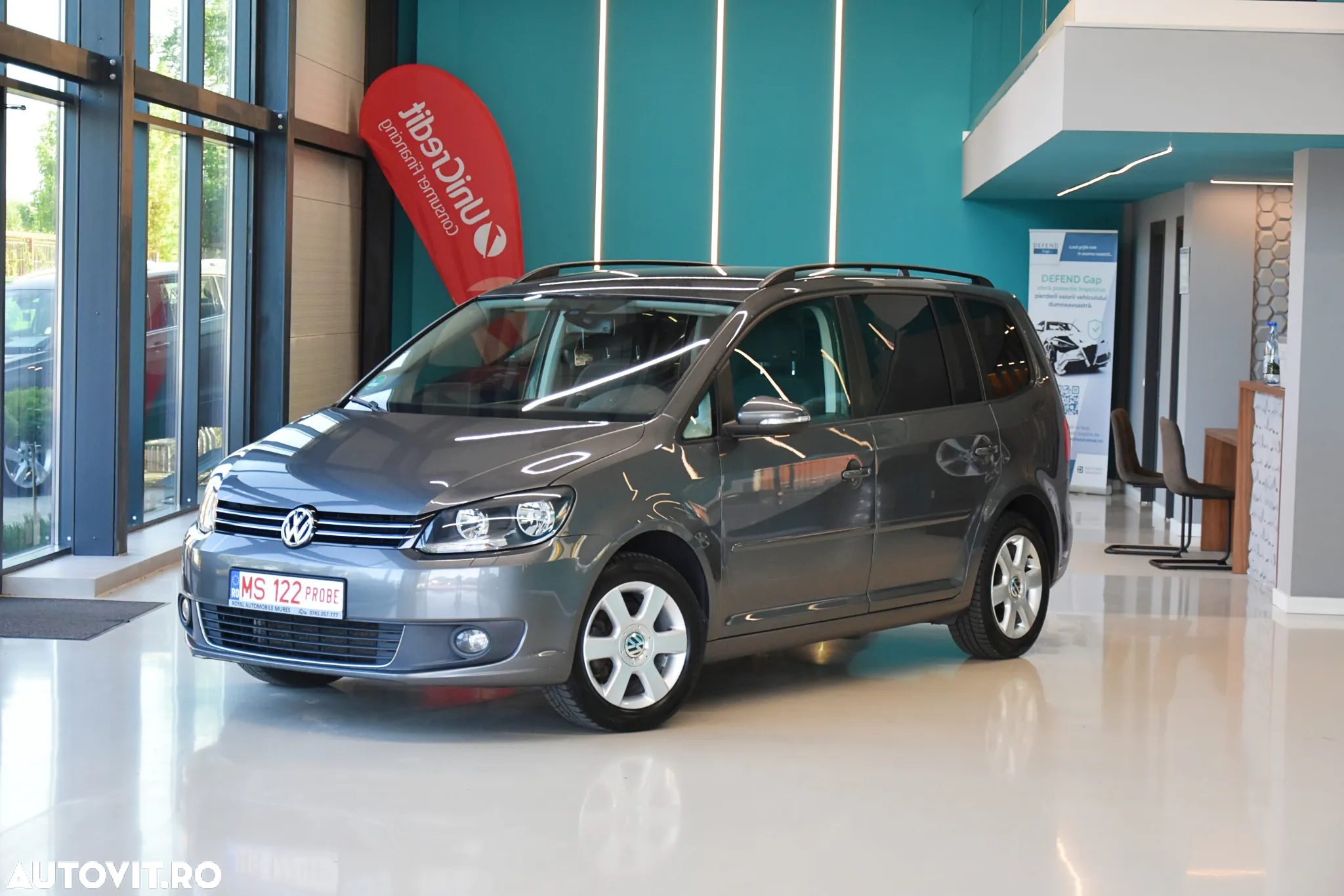 Volkswagen Touran 1.6 TDI DPF BlueMotion Technology DSG Comfortline - 2