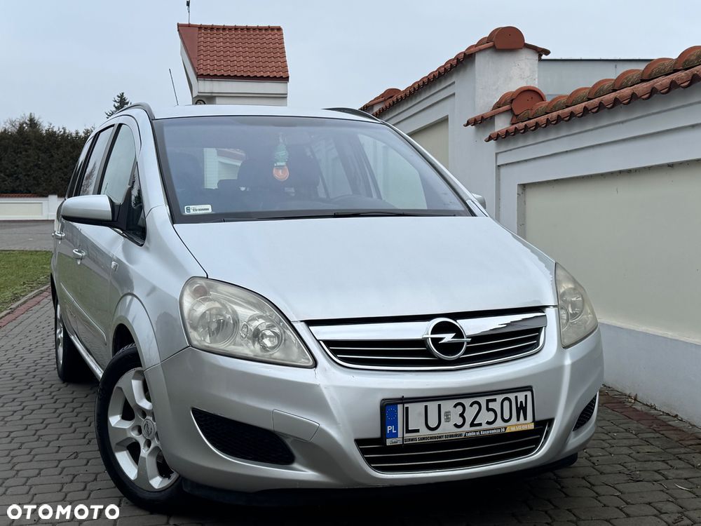 Opel Zafira - 3