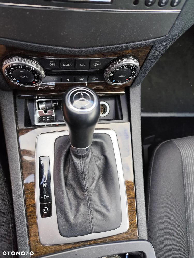 Mercedes-Benz CLK - 14