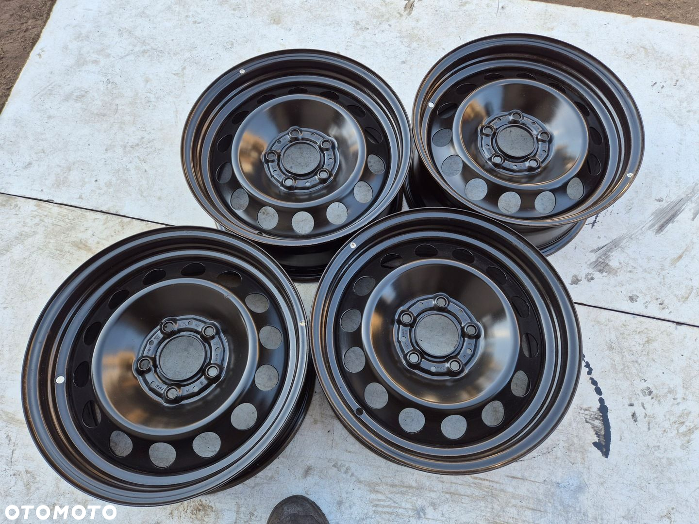 Felgi stalowe 16 BMW 3 SERIA E90 E91 E92 ET31 - 3