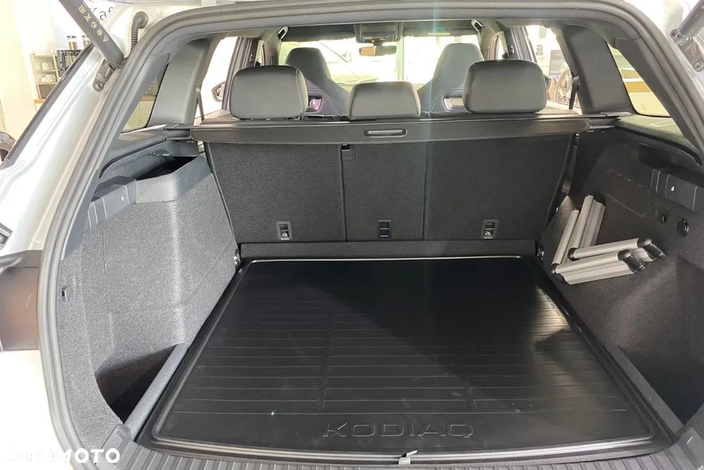 Skoda Kodiaq 1.5 TSI iV PHEV 4x2 Sportline DSG - 13