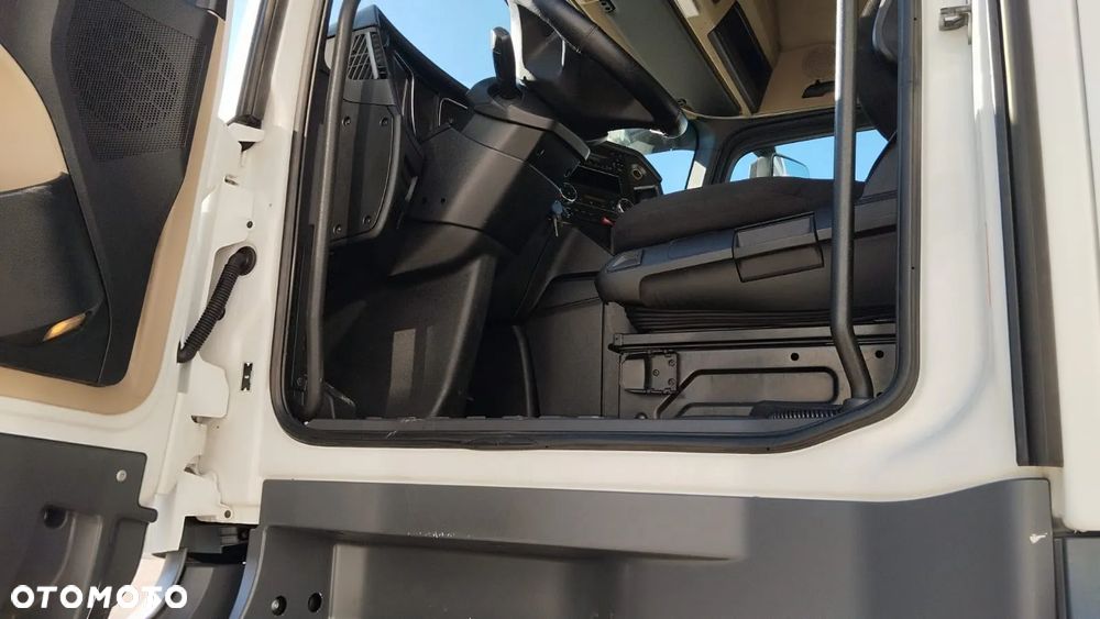 Mercedes-Benz ACTROS 1845 - 15