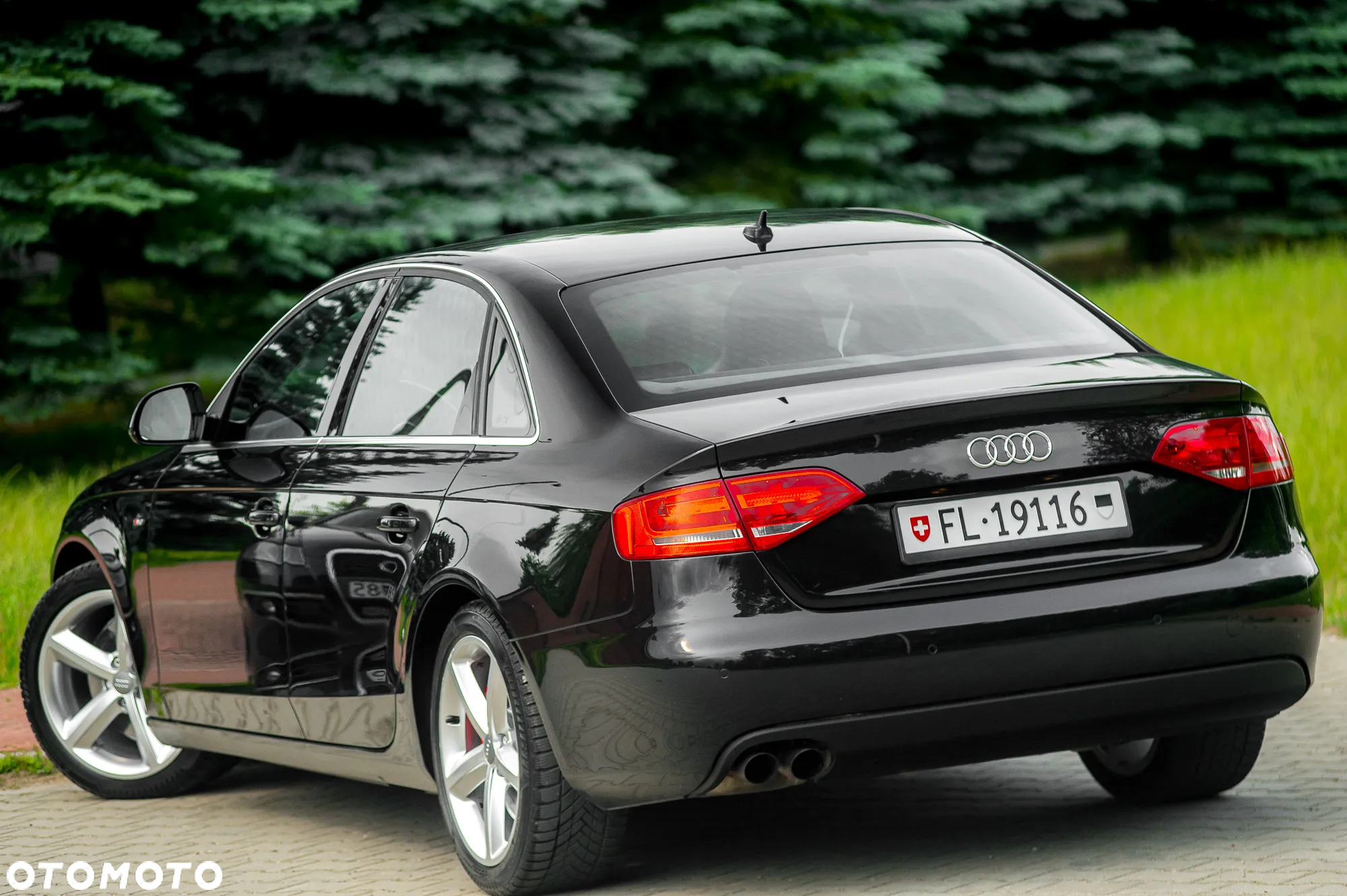 Audi A4 2.0 TFSI quattro S tronic S line Sportpaket - 12