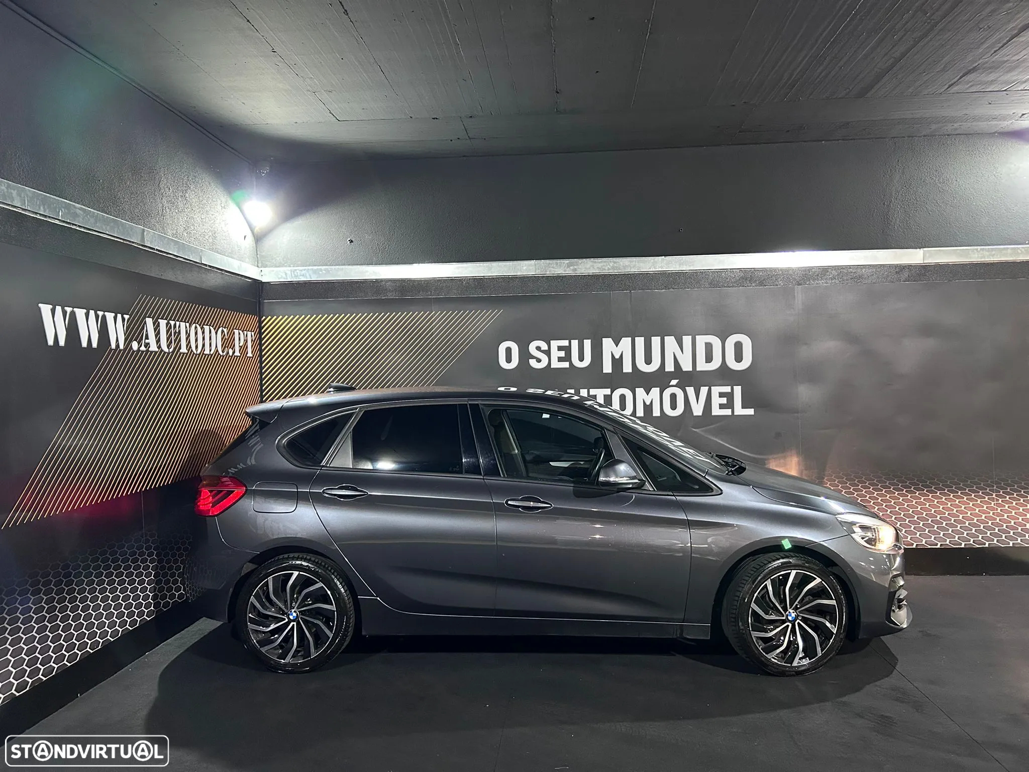 BMW 216 Active Tourer d Advantage - 2