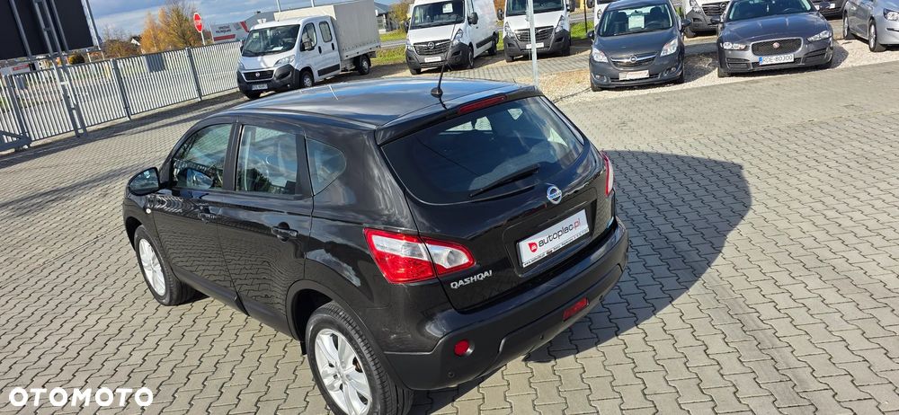 Nissan Qashqai - 10
