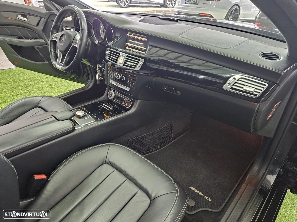 Mercedes-Benz CLS 350 CDI BE 4-Matic - 25