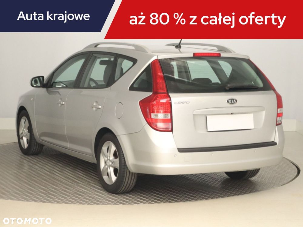 Kia Ceed - 6