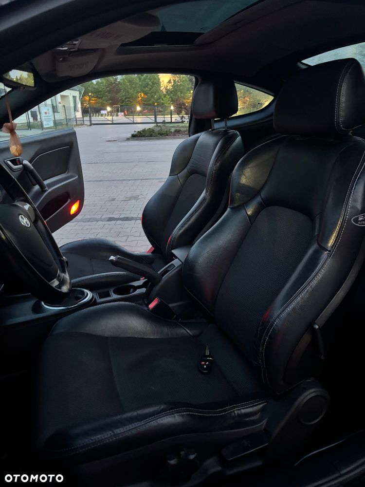 Hyundai Coupe 2.0 Energy - 16