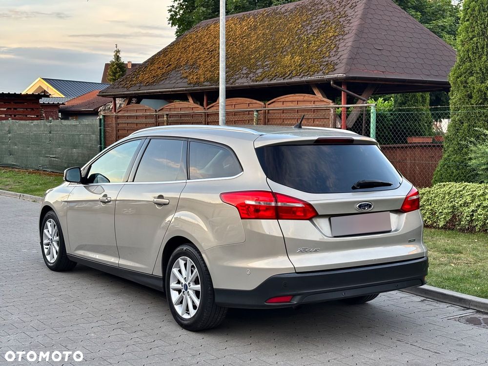Ford Focus 1.0 EcoBoost Titanium ASS - 5
