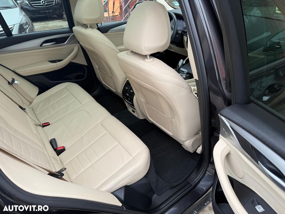 BMW X3 xDrive30e Aut. Advantage - 16