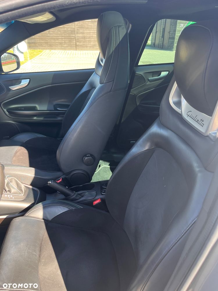 Alfa Romeo Giulietta 1750 TBi QV TCT - 13