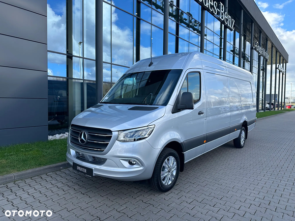 Mercedes-Benz Sprinter 319 CDI Furgon Ekstra Długi 4325+mm