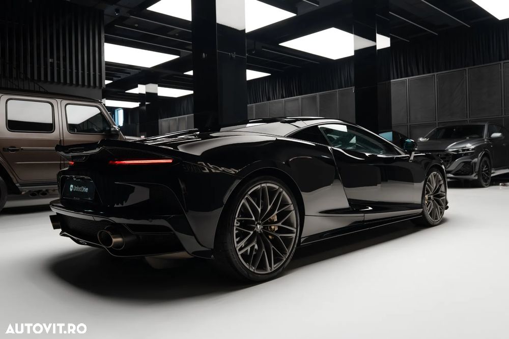 McLaren GT Standard - 12
