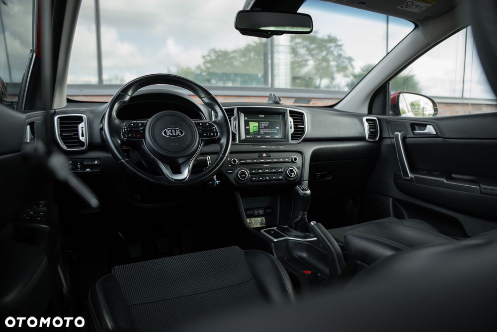 Kia Sportage 2.0 CRDI M 2WD - 28
