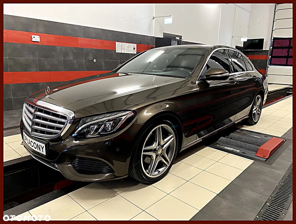 Mercedes-Benz Klasa C 180 CGI BlueEff Elegance - 1
