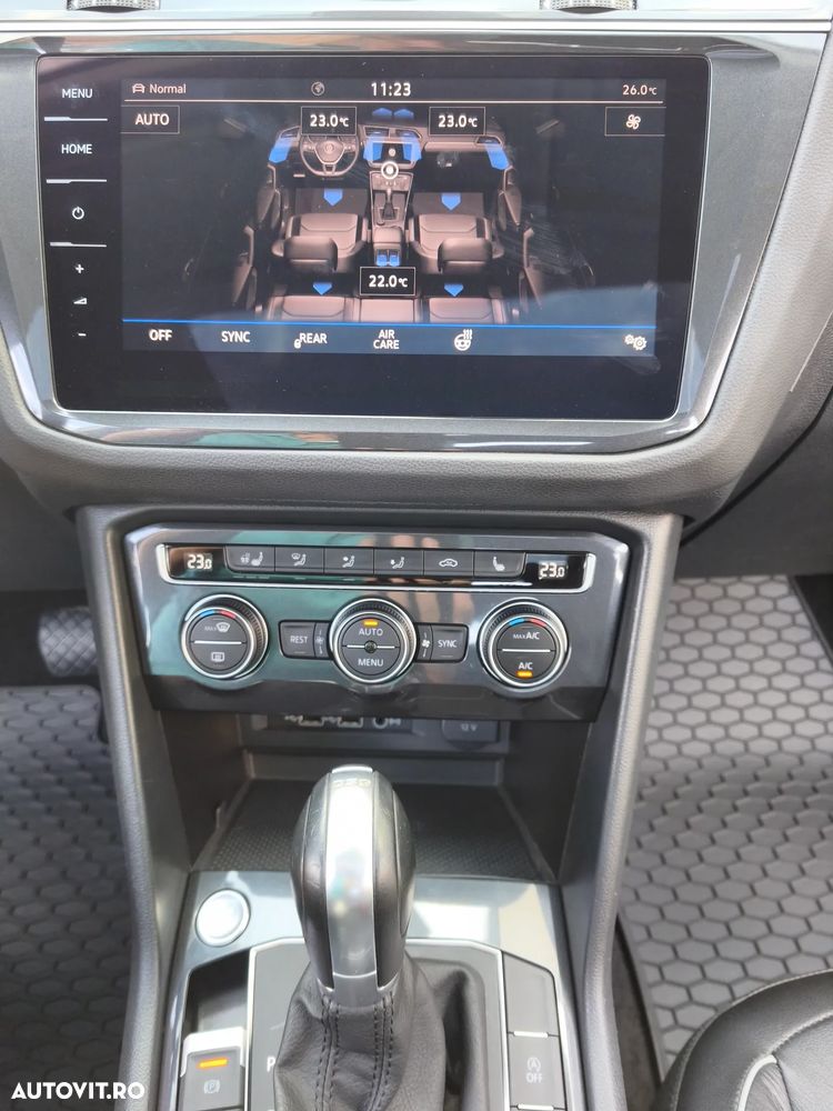 Volkswagen Tiguan - 18